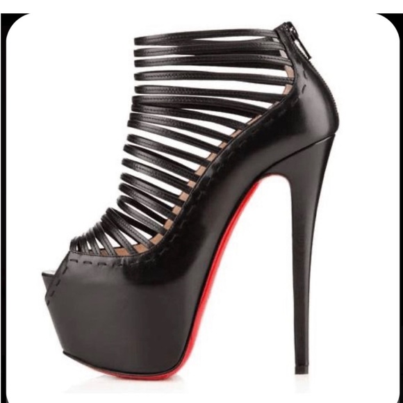 Christian Louboutin heels 36.5 - Picture 2 of 16